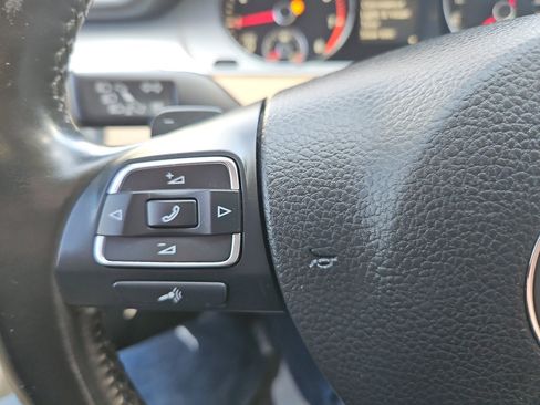 Used 2014 Volkswagen CC R-Line image 25