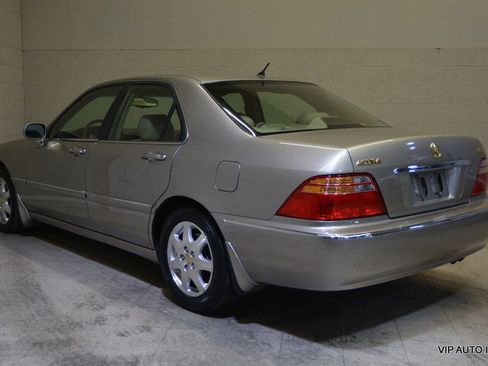 Used 2002 Acura RL image 3