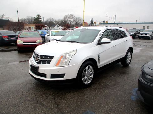 Used 2012 Cadillac SRX Luxury image 3