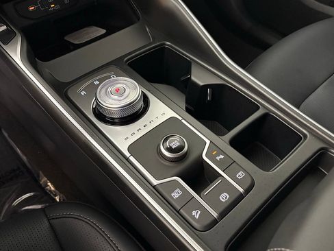 New 2026 Kia Sorento EX FWD image 32