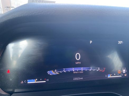 Used 2023 Jeep Grand Cherokee L Laredo image 17