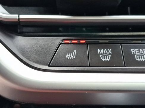 Used 2024 BMW X4 xDrive30i w/ Premium Package AWD/4WD image 25