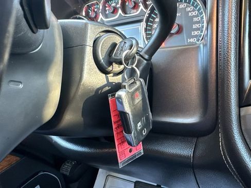 Certified 2019 Chevrolet Silverado 2500 High Country w/ Duramax Plus Package image 17