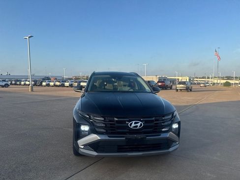 Used 2025 Hyundai Tucson SEL FWD image 4