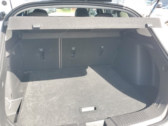 Used 2025 Chevrolet Trax ACTIV w/ Sunroof Package FWD image 7