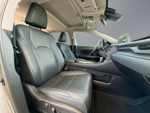 Used 2020 Lexus RX 350L FWD w/ Premium Package image 16