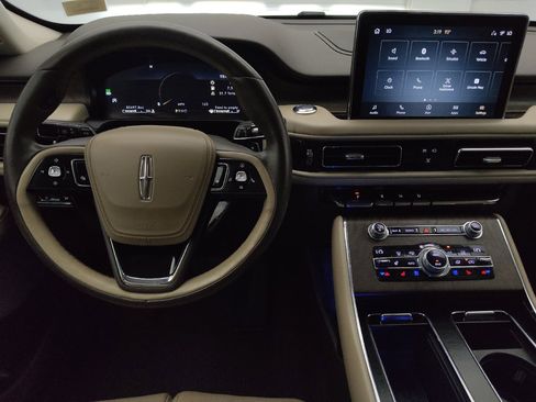Used 2020 Lincoln Aviator Reserve w/ Equipment Group 202A AWD/4WD image 22