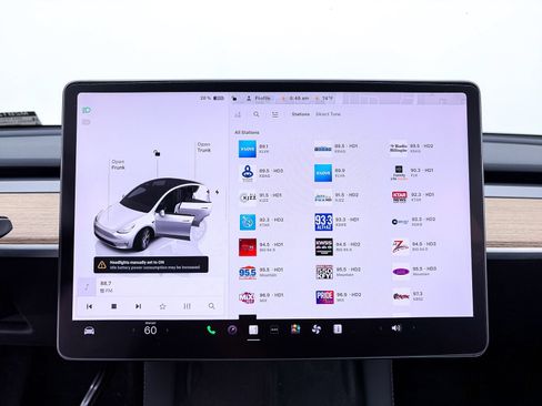 Used 2023 Tesla Model Y Long Range AWD/4WD image 20