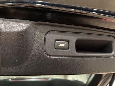 Used 2025 Honda Passport Black Edition image 61