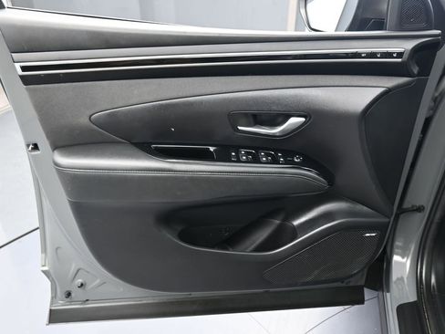 Used 2024 Hyundai Tucson Limited image 13
