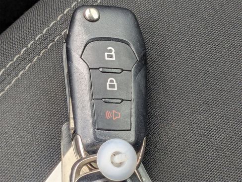 Used 2019 Ford Ranger XL w/ Equipment Group 101A Mid image 32