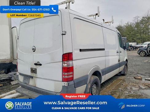 Used 2017 Freightliner Sprinter 2500 w/ Convenience Package image 4