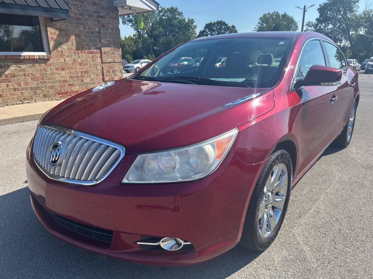 Used 2011 Buick LaCrosse CXL FWD image 1