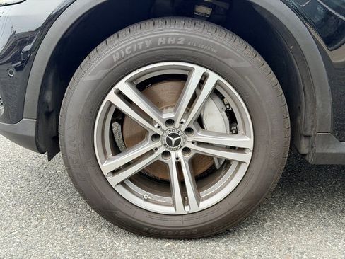 Used 2022 Mercedes-Benz GLC 300 4MATIC image 26