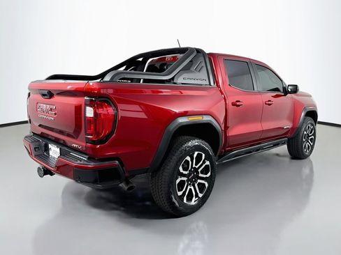 Used 2025 GMC Canyon AT4 w/ Nightfall Edition AWD/4WD image 6