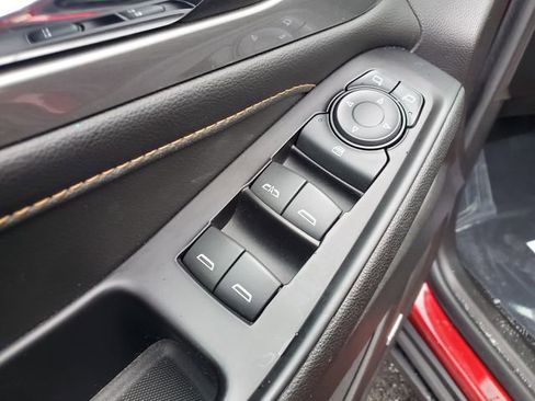 Certified 2018 Chevrolet Traverse LT w/ LPO, Floor Liner Package image 20