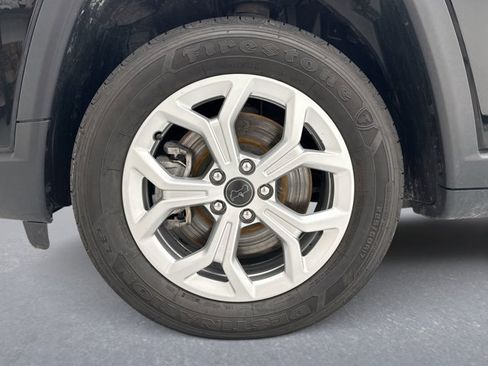 Used 2025 Jeep Compass Sport AWD/4WD image 21