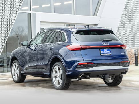 New 2025 Audi Q5 Premium Plus AWD/4WD image 5