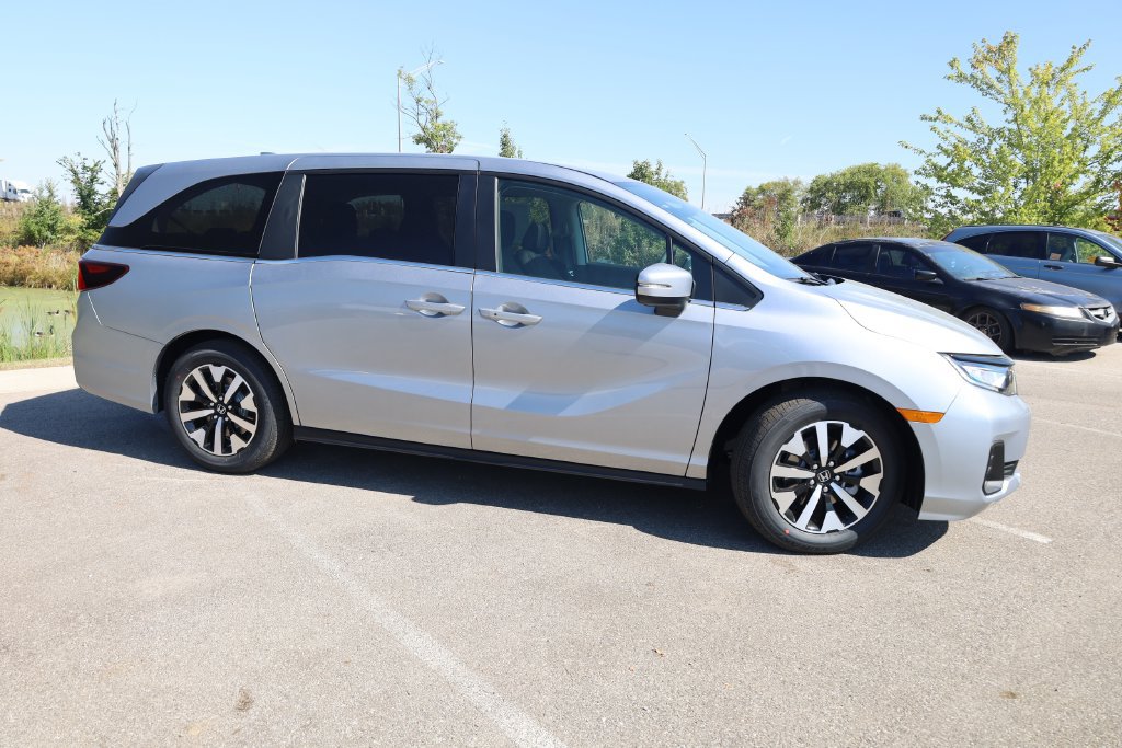 New 2027 Honda Odyssey EX-L image 7