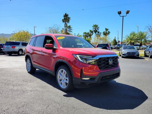 Used 2024 Honda Passport EX-L image 2