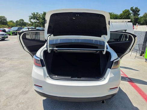 Used 2016 Scion iA FWD image 25