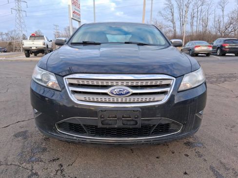 Used 2012 Ford Taurus Limited image 2