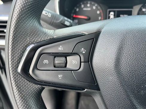 Used 2023 Chevrolet TrailBlazer LT w/ Convenience Package FWD image 19