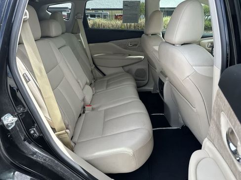Used 2019 Nissan Murano SL FWD image 21