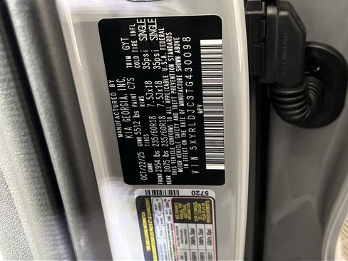 New 2026 Kia Sorento S image 36