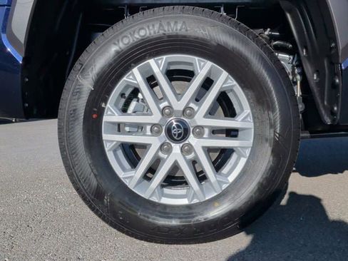 New 2026 Toyota Tundra SR5 AWD/4WD image 9