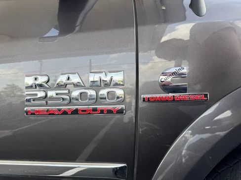 Used 2016 RAM 2500 Laramie w/ Convenience Group AWD/4WD image 10