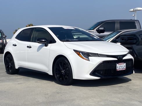 Certified 2022 Toyota Corolla SE FWD image 2