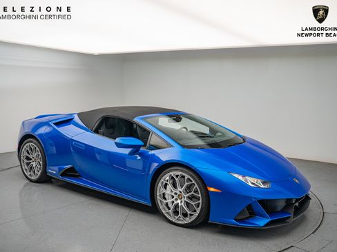 Used 2024 Lamborghini Huracan EVO image 19