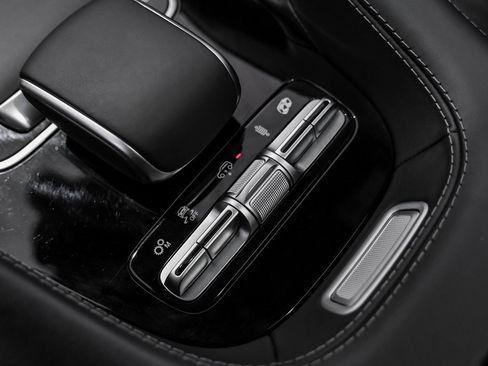 Used 2023 Mercedes-Benz GLS 63 AMG 4MATIC image 27