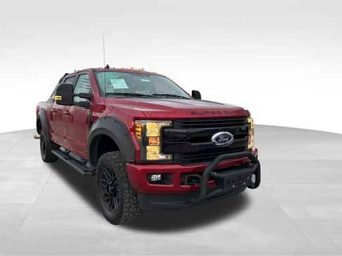 Used 2019 Ford F250 Lariat image 14
