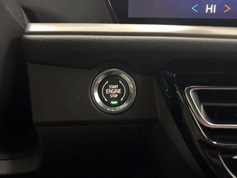 New 2026 Chevrolet Traverse LT w/ Sun and Wheel Package image 15