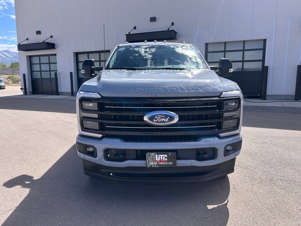 Used 2026 Ford F350 Platinum AWD/4WD image 5