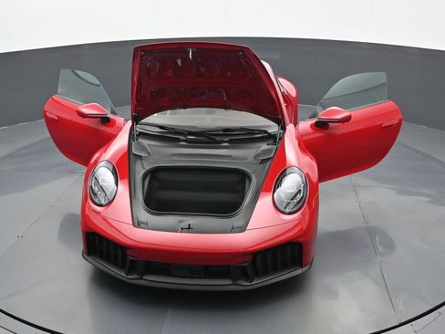 Certified 2026 Porsche 911 Carrera 4 GTS AWD/4WD image 26