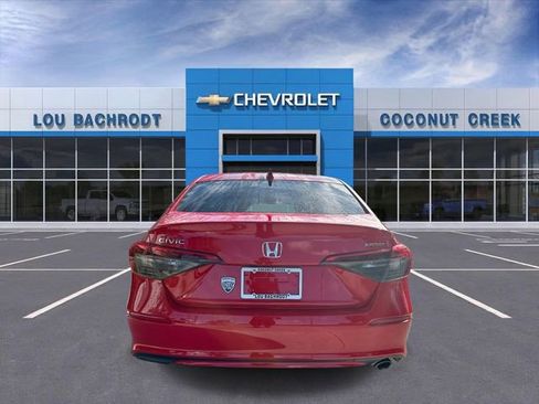 Used 2024 Honda Civic Sport image 7