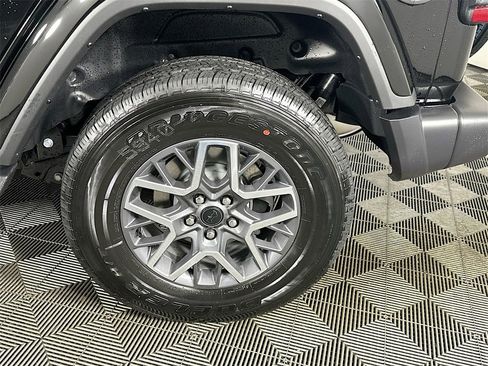 New 2025 Jeep Wrangler Sahara image 17