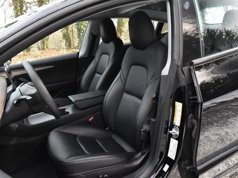 Used 2022 Tesla Model 3 Long Range image 16