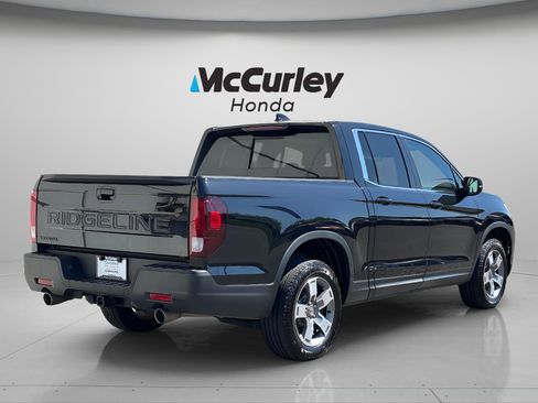 Certified 2024 Honda Ridgeline RTL image 3