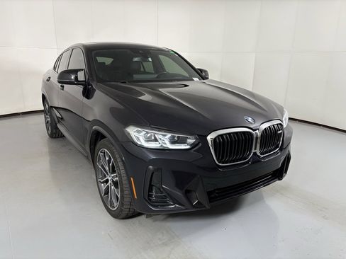 Used 2023 BMW X4 M40i w/ Premium Package image 2
