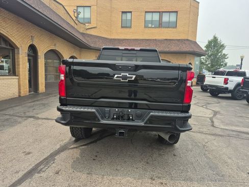 Used 2024 Chevrolet Silverado 3500 LTZ w/ LTZ Plus Package AWD/4WD image 14