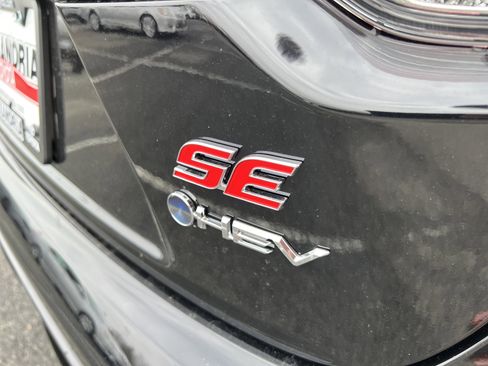 New 2026 Toyota Corolla SE image 7