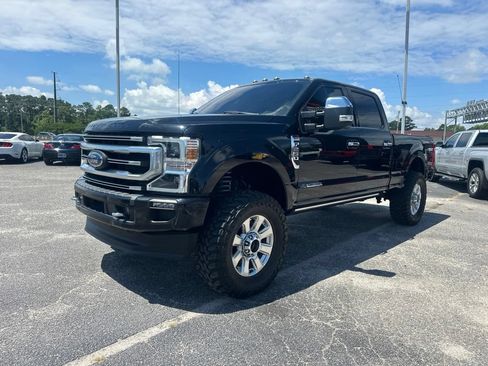 Used 2021 Ford F250 Platinum w/ FX4 Off-Road Package AWD/4WD image 7