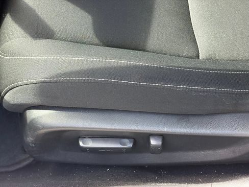 Used 2021 Honda Civic EX image 6