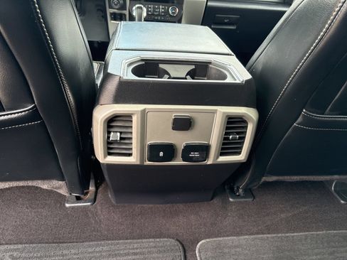 Used 2019 Ford F150 Lariat AWD/4WD image 14