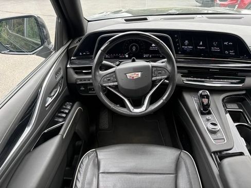 Used 2021 Cadillac Escalade Sport w/ Driver Assist Tech Package AWD/4WD image 21