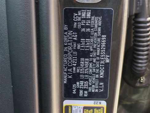 New 2025 Kia Niro SX Touring image 52